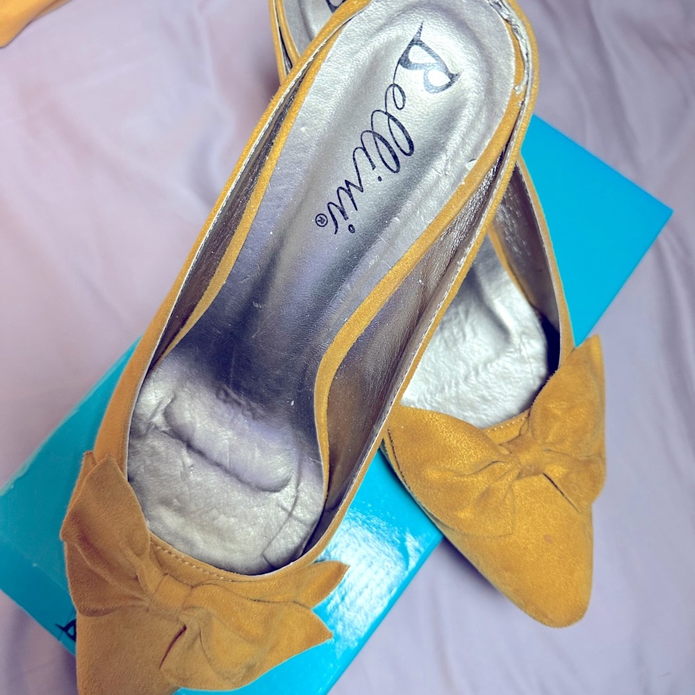 Bellini Mules size 11